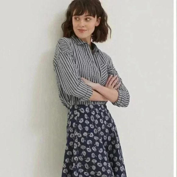 NEW Nicole Miller blue Floral Stretch Denim Flare Skirt Women’s Sz Large NWT - Picture 1 of 12